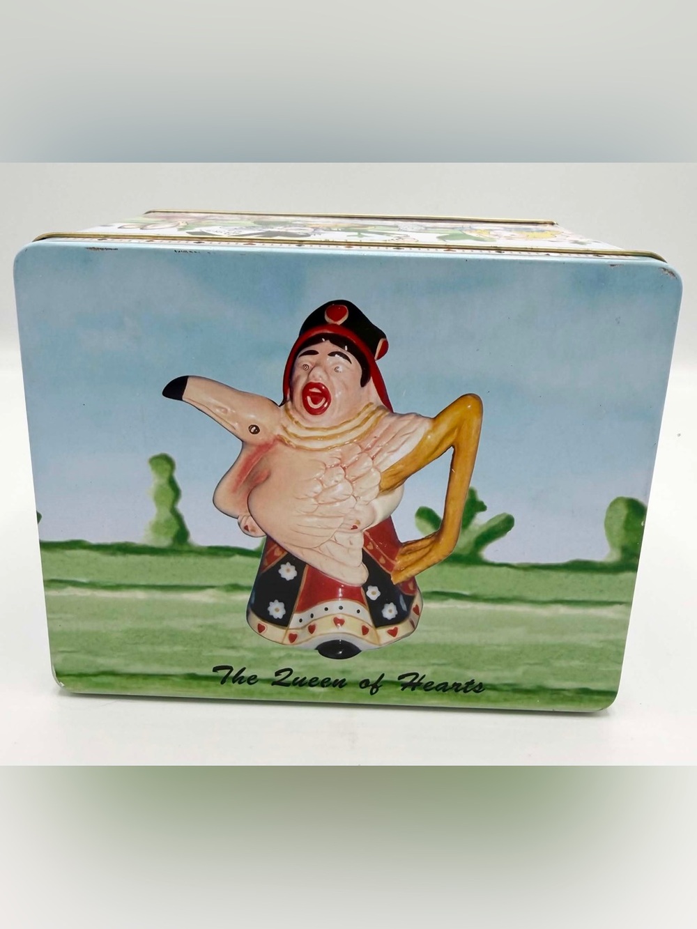 John Beswick Alice In Wonderland Disney Figurine Tin Rare Queen Of Hearts NEW